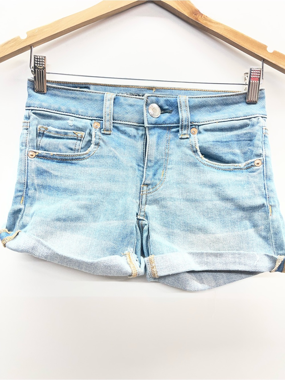 American Eagle‎ Outfitters Light Blue Denim Cuffed Jean Shorts